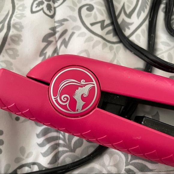 Pro Cabella pink straightener - Picture 3 of 7